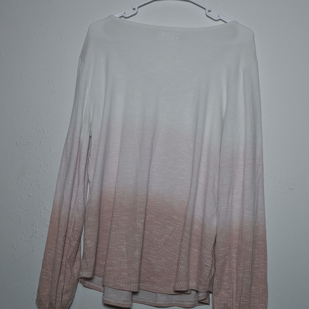 Maurices White and Pink Ombre Blouse‎ - Picture 2 of 3
